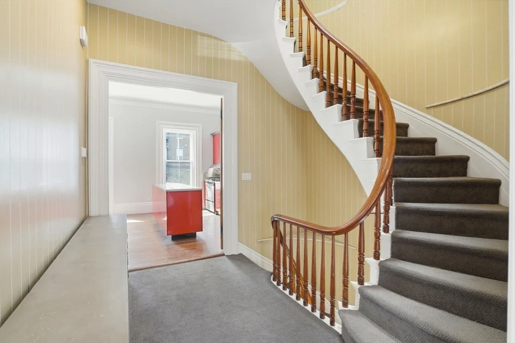 4 bed, 2 bath apartment for rent at 150 W Concord St Unit 2, South End — photo 6 of 28