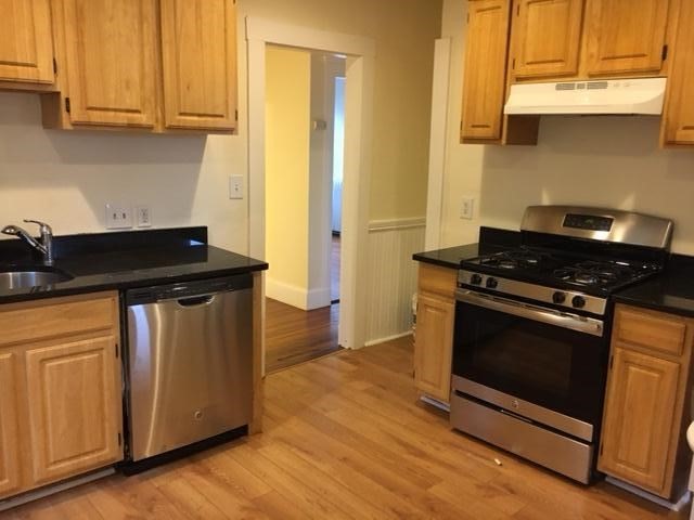 4 bed, 1 bath apartment for rent at 150 Washington St Unit 1, Dorchester — photo 2 of 15