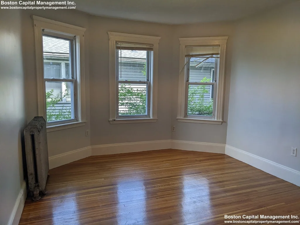 4 bed, 1 bath apartment for rent at 150 Washington St Unit 2, Dorchester — photo 16 of 17