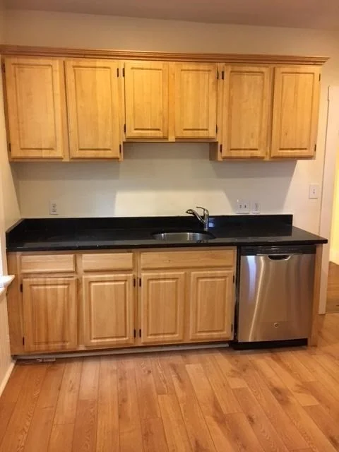 4 bed, 1 bath apartment for rent at 150 Washington St Unit 2, Dorchester — photo 7 of 17