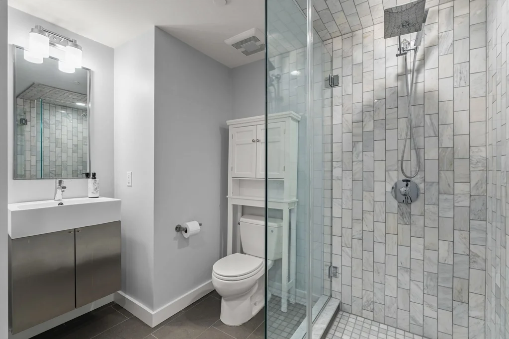 2 bed, 2 bath apartment for rent at 150 West Broadway Unit 23, South Boston — photo 14 of 16