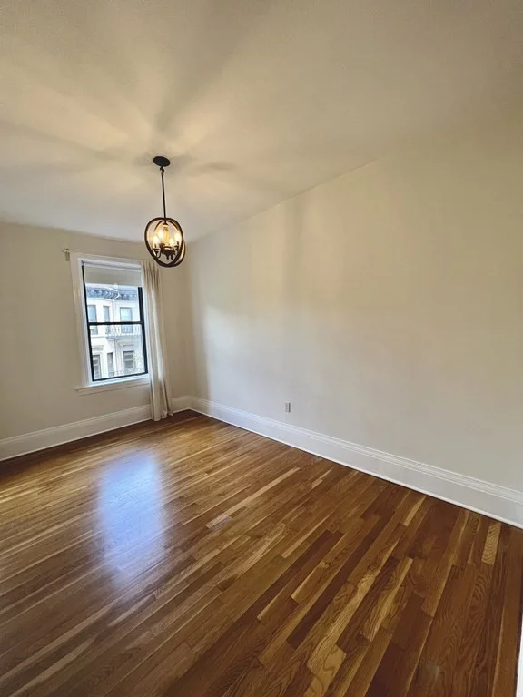 3 bed, 1 bath apartment for rent at 150 Worcester St Unit 3, South End — photo 8 of 10