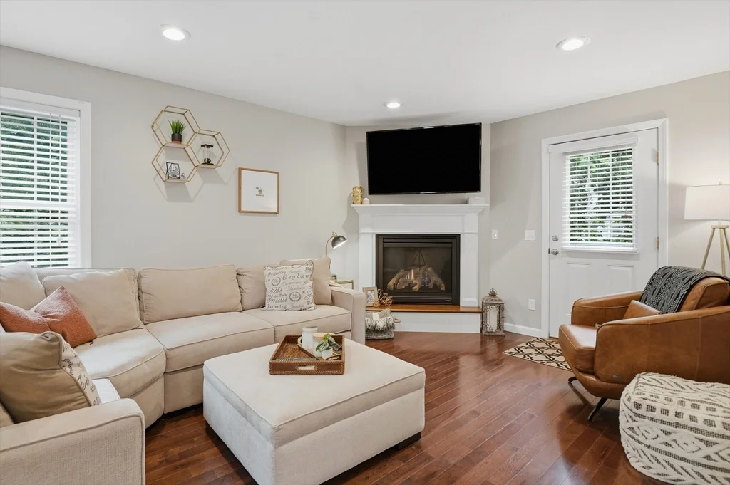 3 bed, 2 bath apartment for rent at 150 Worcester St Unit D, West Boylston — photo 8 of 28