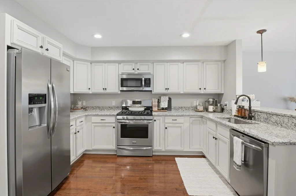 3 bed, 2 bath apartment for rent at 150 Worcester St Unit D, West Boylston — photo 2 of 28