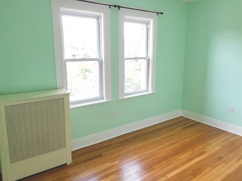 3 bed, 1 bath apartment for rent at 1500 Commonwealth Ave Unit 7, Brighton — photo 6 of 19