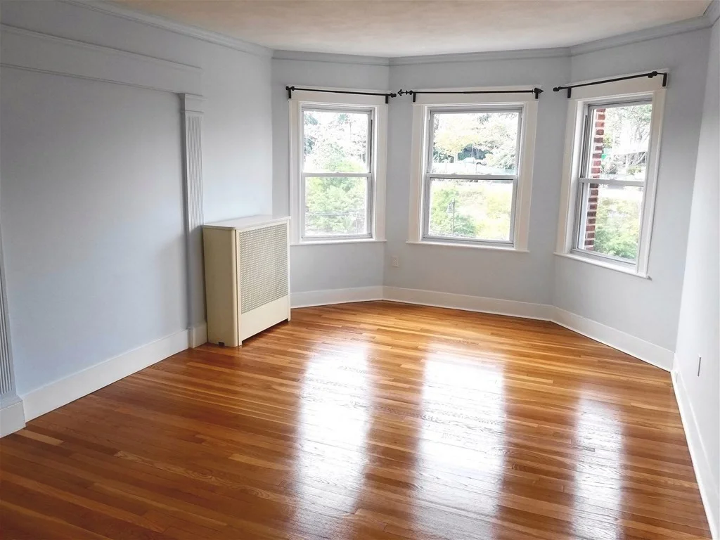 3 bed, 1 bath apartment for rent at 1500 Commonwealth Ave Unit ., Brighton — photo 5 of 18