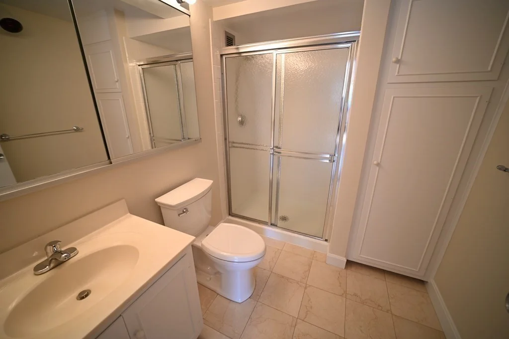 2 bed, 2 bath apartment for rent at 1501 Beacon St Unit 405, Coolidge Corner — photo 5 of 14
