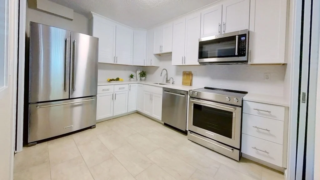 2 bed, 1 bath apartment for rent at 1501 Beacon St Unit 606, Coolidge Corner — photo 5 of 6