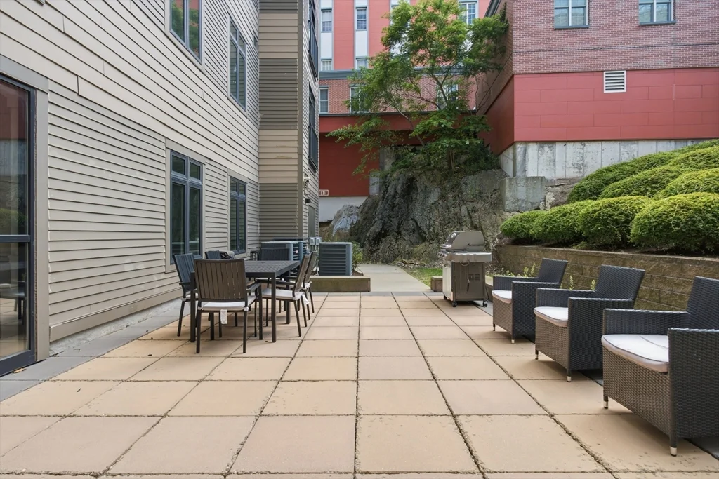 2 bed, 1 bath apartment for rent at 1501 Commonwealth Ave Unit 106, Brighton — photo 19 of 19