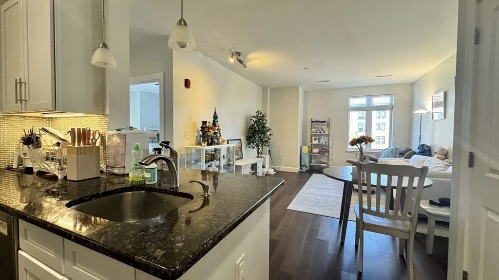 1 bed, 1 bath apartment for rent at 1501 Commonwealth Unit 304, Brighton — photo 3 of 23