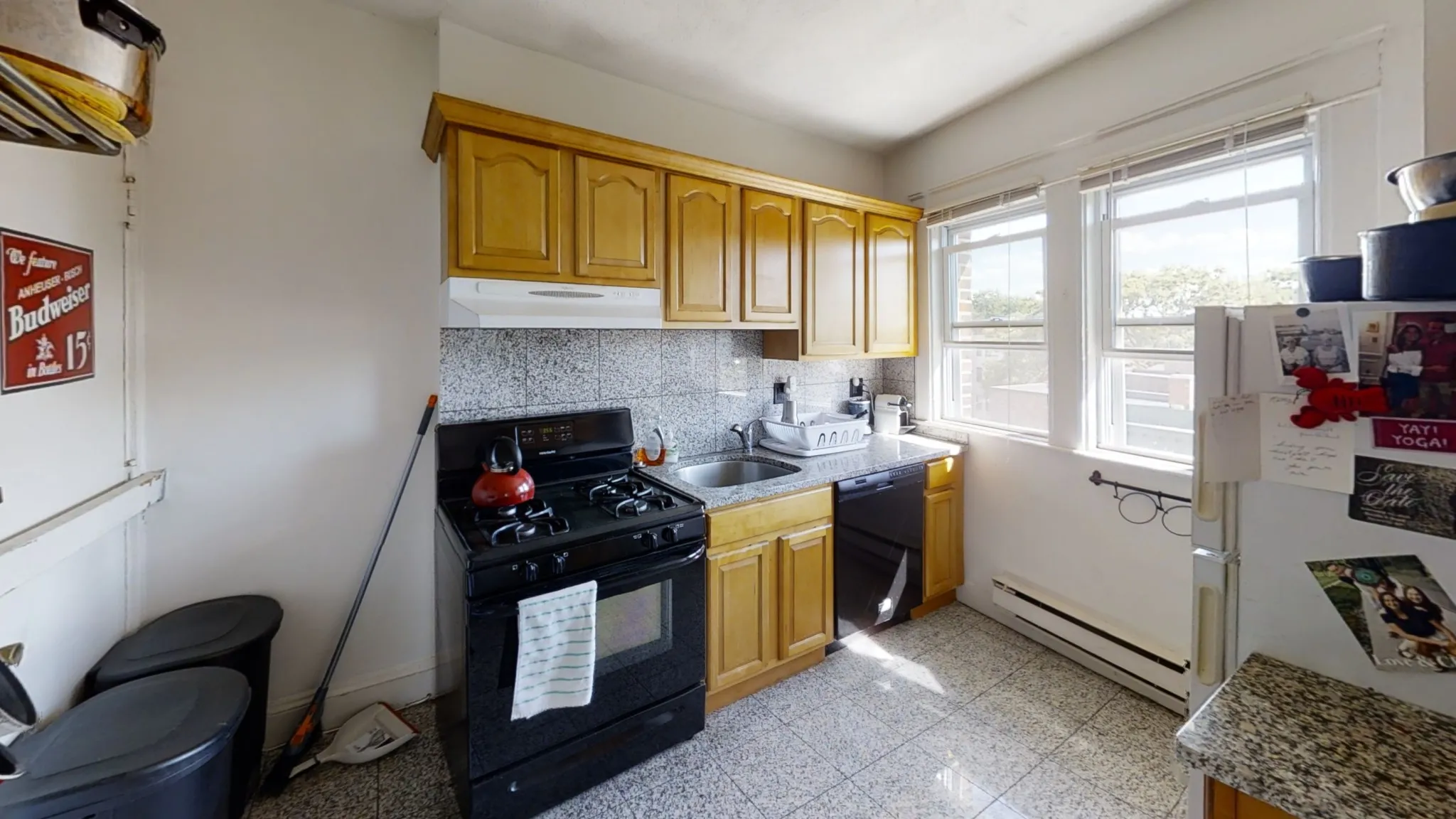 3 bed, 1 bath apartment for rent at 1504 Commonwealth Ave Unit 7, Brighton — photo 9 of 27