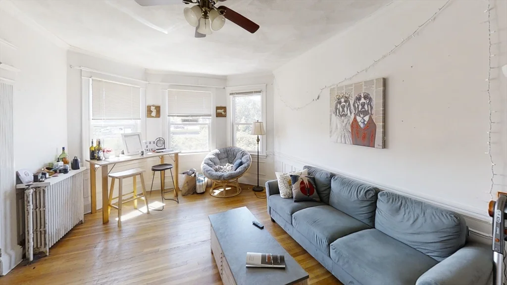 3 bed, 1 bath apartment for rent at 1504 Commonwealth Unit 7, Brighton