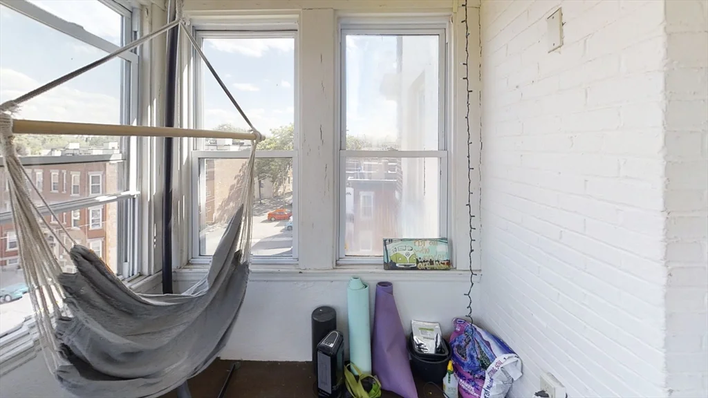 3 bed, 1 bath apartment for rent at 1504 Commonwealth Unit 7, Brighton — photo 7 of 17