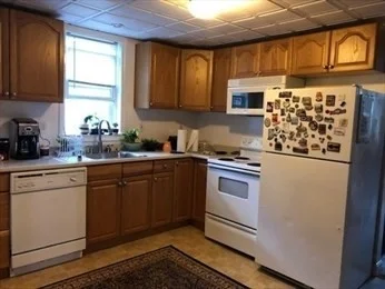 1 bed, 1 bath apartment for rent at 1504 Concord St Unit 2F, Saxonville — photo 1 of 8