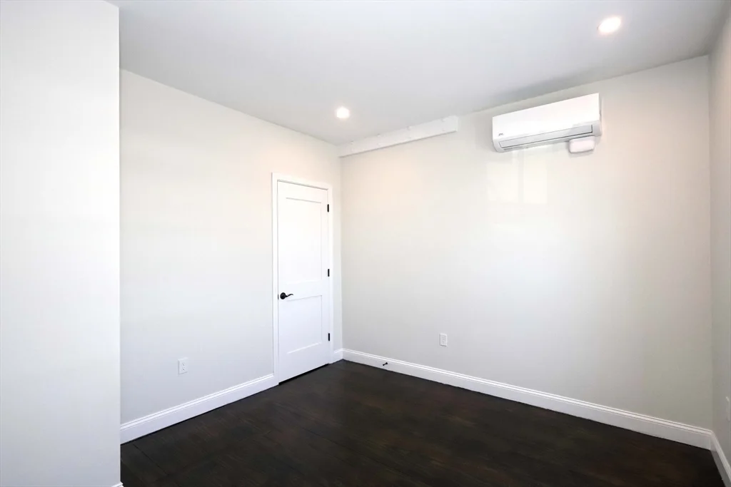 1 bed, 1 bath apartment for rent at 1504 Purchase St Unit 104, Center — photo 17 of 30