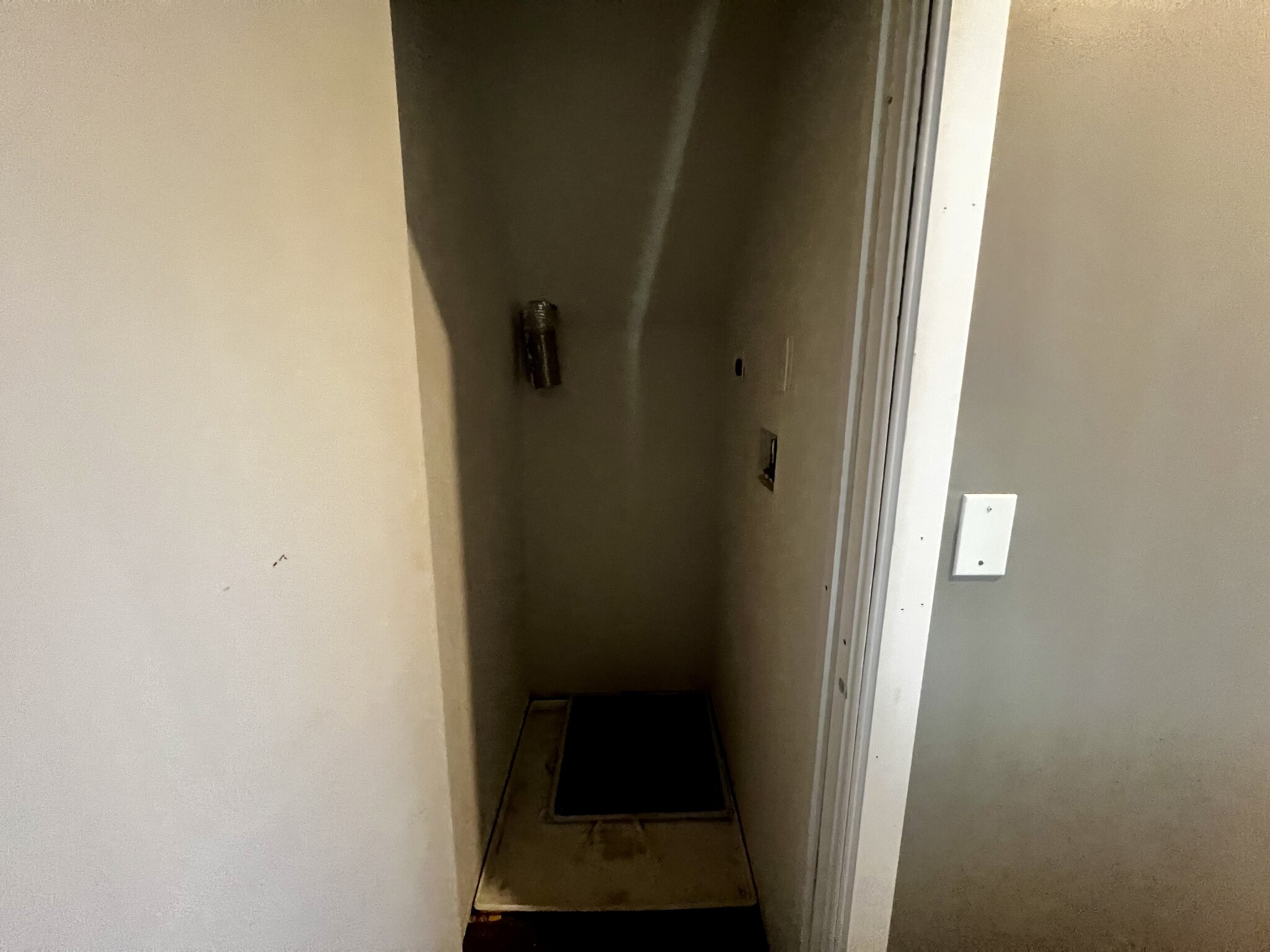 4 bed, 2 bath apartment for rent at 1509 Turnpike St Unit B, North Stoughton — photo 9 of 16