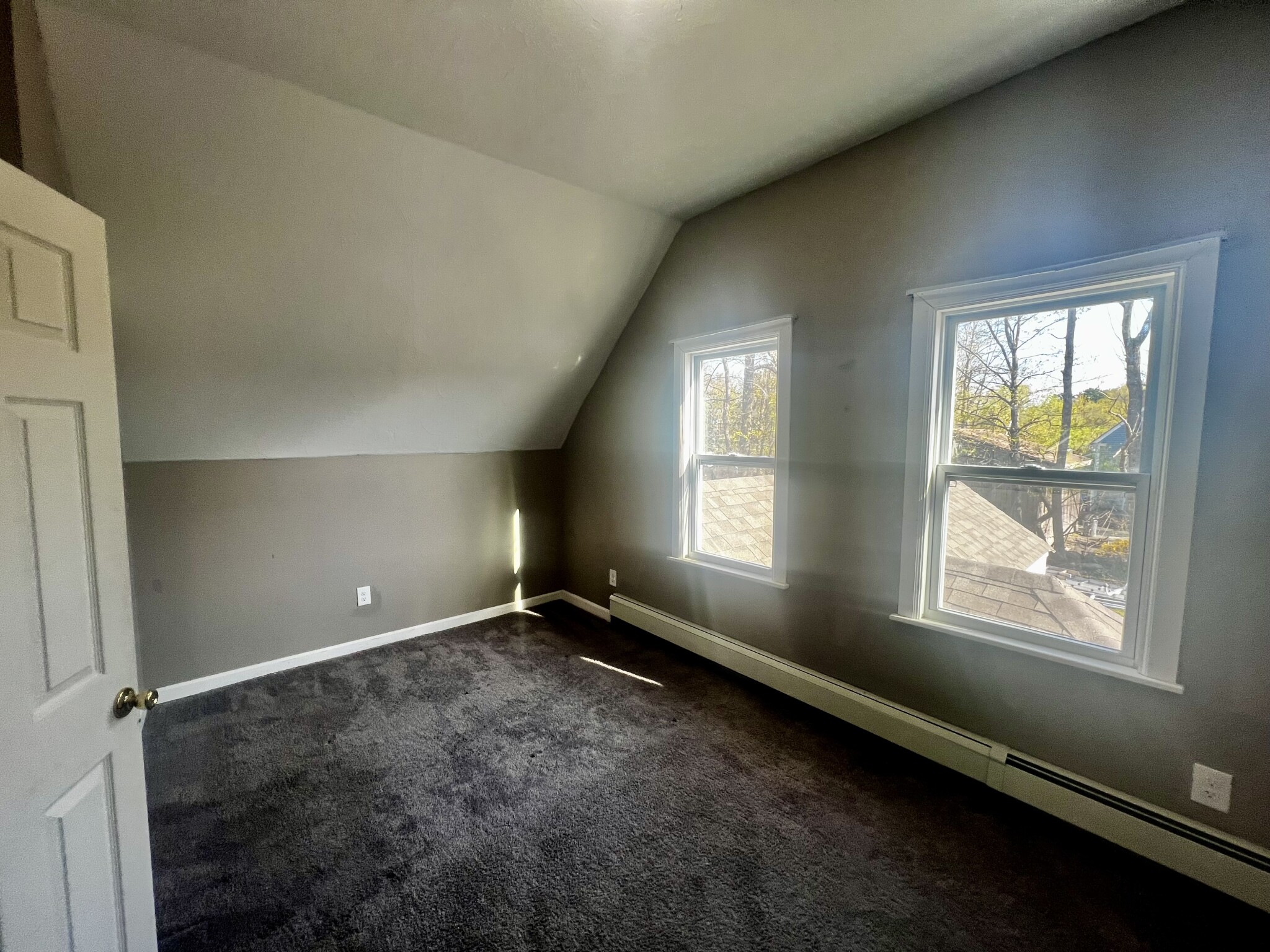 4 bed, 2 bath apartment for rent at 1509 Turnpike St Unit B, North Stoughton — photo 12 of 16