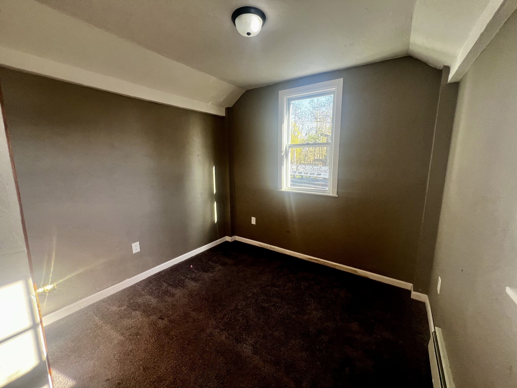4 bed, 2 bath apartment for rent at 1509 Turnpike St Unit B, North Stoughton — photo 14 of 16