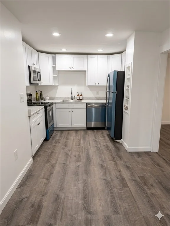 2 bed, 1 bath apartment for rent at 151 Adams St Unit 151, Waltham — photo 2 of 6
