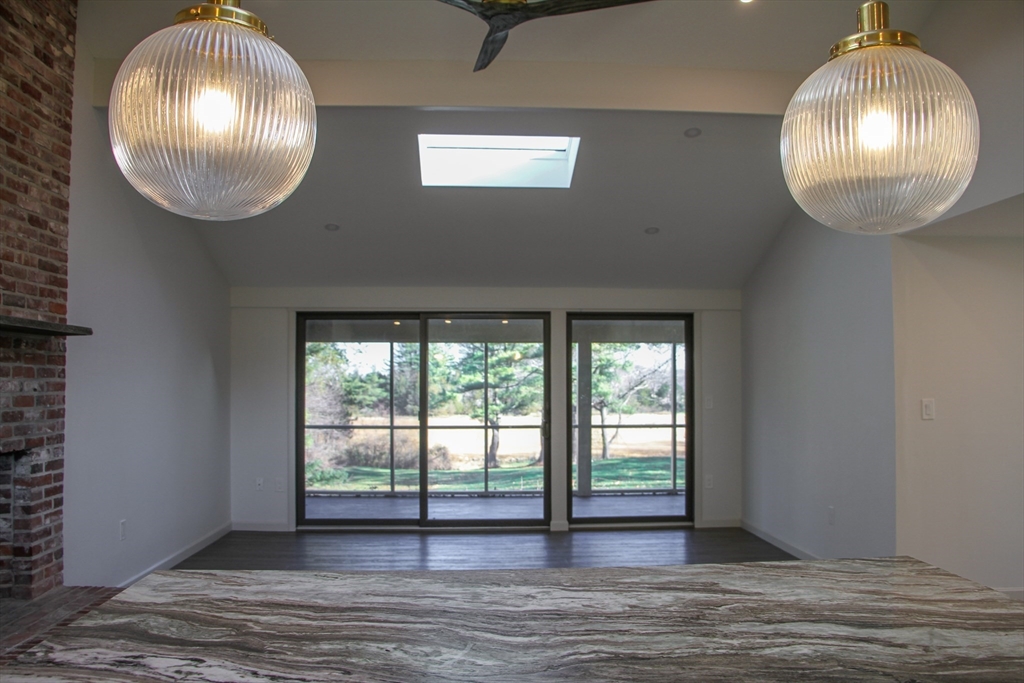 2 bed, 1 bath apartment for rent at 151 Argilla Rd, Ipswich — photo 11 of 18