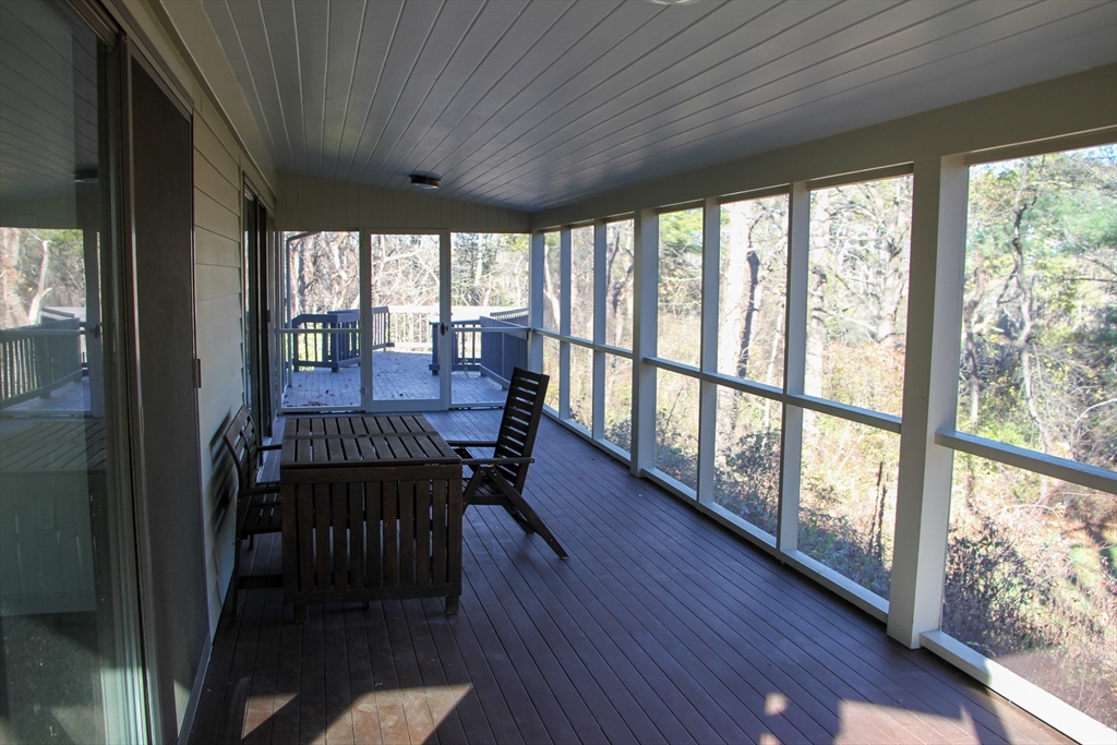 2 bed, 1 bath apartment for rent at 151 Argilla Rd, Ipswich — photo 7 of 18