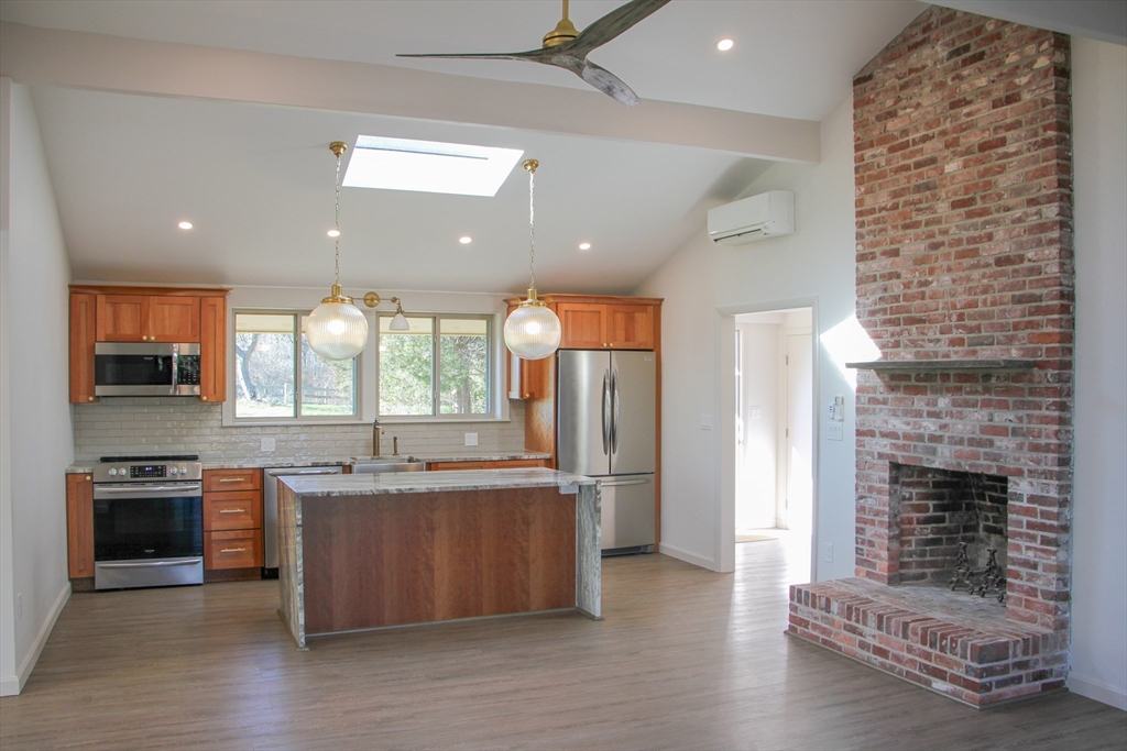 2 bed, 1 bath apartment for rent at 151 Argilla Rd, Ipswich — photo 9 of 18