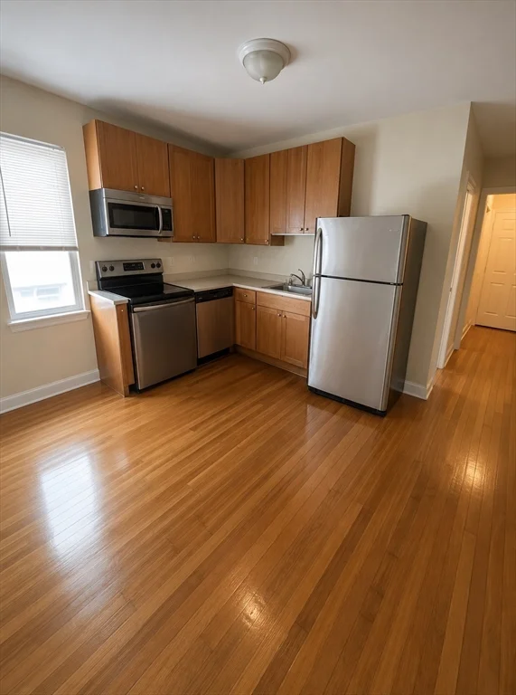 3 bed, 1 bath apartment for rent at 151 Boston St Unit 2, Dorchester — photo 2 of 10