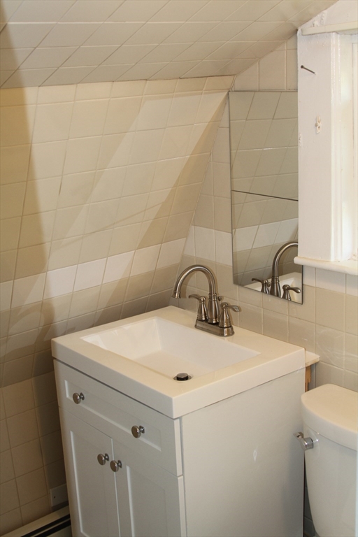 1 bed, 1 bath apartment for rent at 151 Canton St Unit A, Randolph — photo 10 of 27