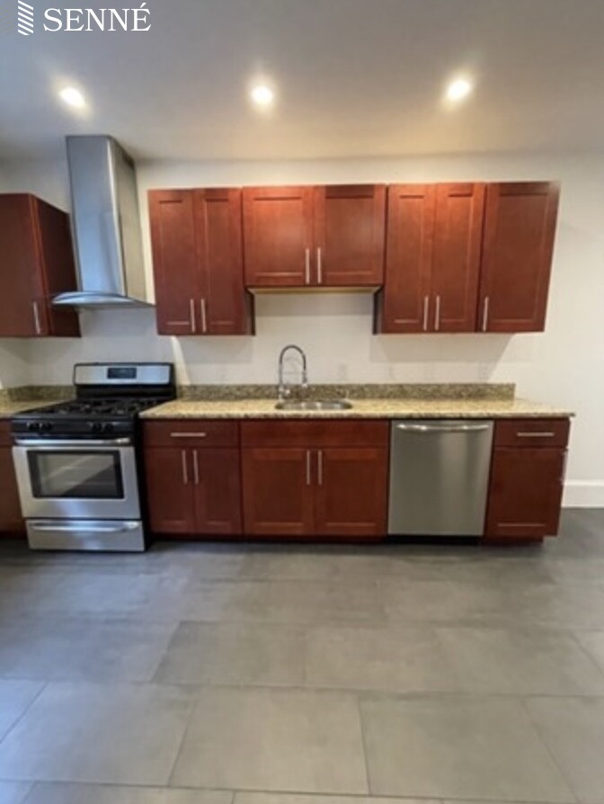 2 bed, 1 bath apartment for rent at 151 Charlesbank Rd Unit 1, Newton Corner — photo 8 of 22