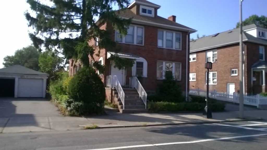 1 bed, 1 bath apartment for rent at 151 Chestnut Hill Ave Unit 2, Brighton