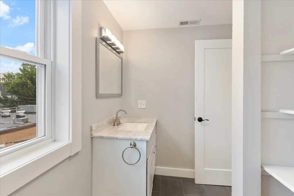 3 bed, 2 bath apartment for rent at 151 Clark St Unit 1P, The Port — photo 12 of 21