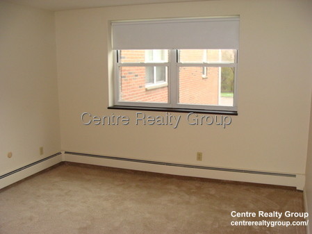 2 bed, 1 bath apartment for rent at 151 Concord St Unit 15, Newton Lower Falls — photo 2 of 5