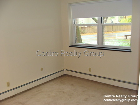 2 bed, 1 bath apartment for rent at 151 Concord St Unit 15, Newton Lower Falls — photo 1 of 5