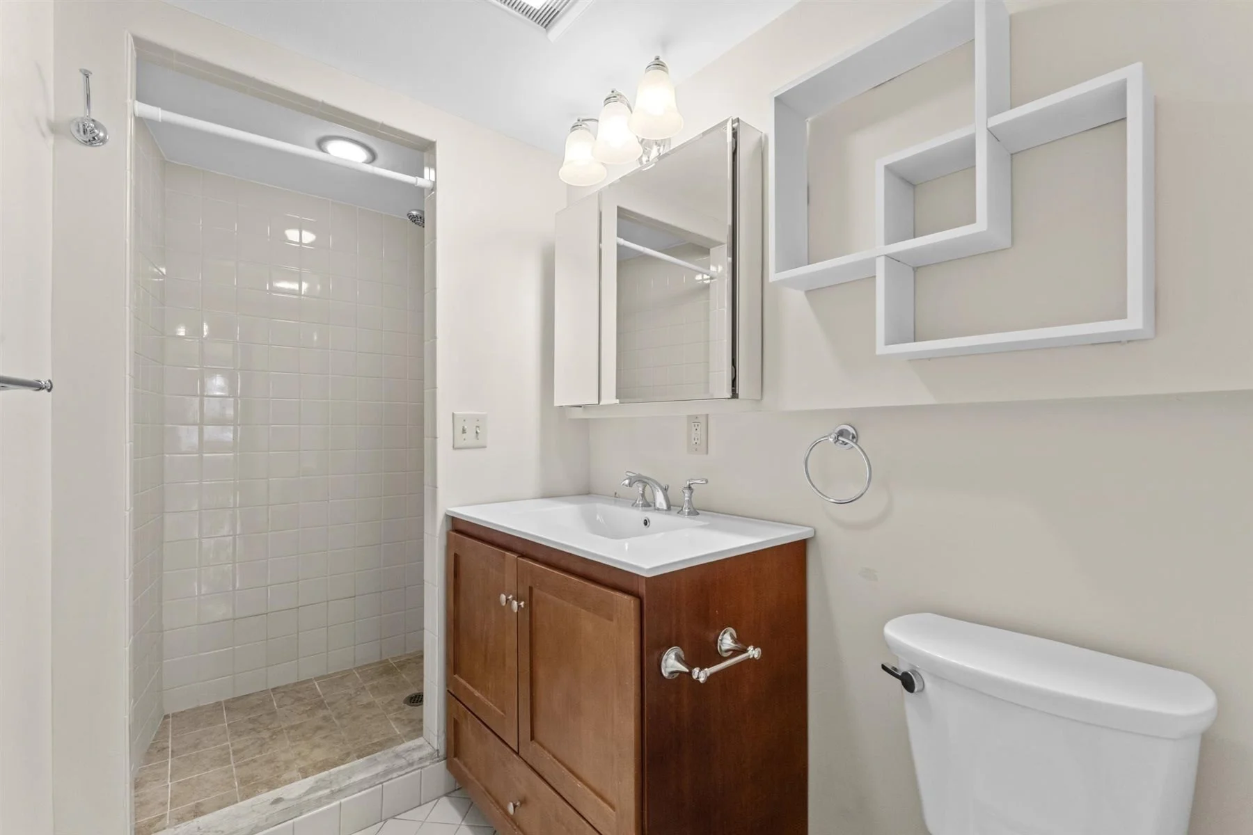 2 bed, 2 bath apartment for rent at 151 Coolidge Ave Unit 210, East Watertown — photo 16 of 19