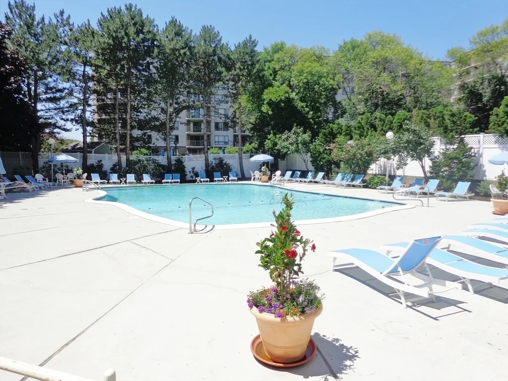 2 bed, 2 bath apartment for rent at 151 Coolidge Ave Unit 613, Watertown — photo 15 of 16
