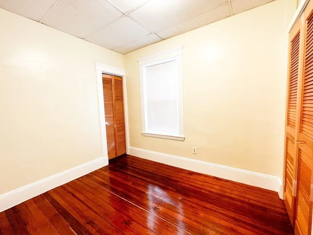 2 bed, 1 bath apartment for rent at 151 Draper St Unit 2, Dorchester — photo 4 of 9