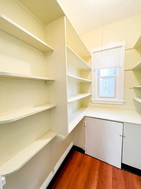 2 bed, 1 bath apartment for rent at 151 Draper St Unit 2, Dorchester — photo 6 of 9