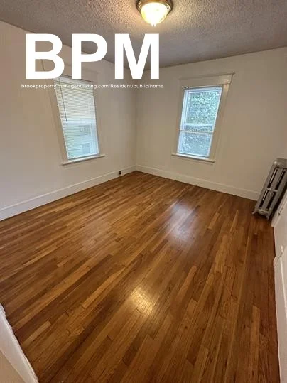 3 bed, 1 bath apartment for rent at 151 Forest Hills St Unit 1, Jamaica Plain — photo 5 of 5
