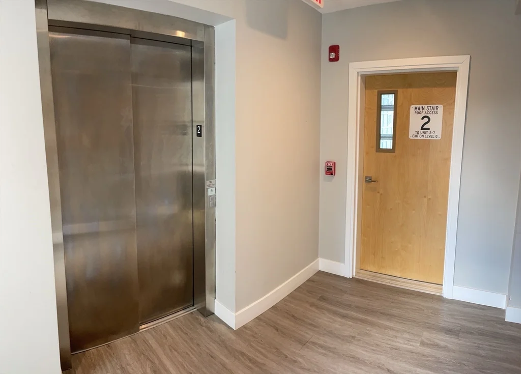 2 bed, 2 bath apartment for rent at 151 Hancock St Unit 5, North Quincy — photo 9 of 12