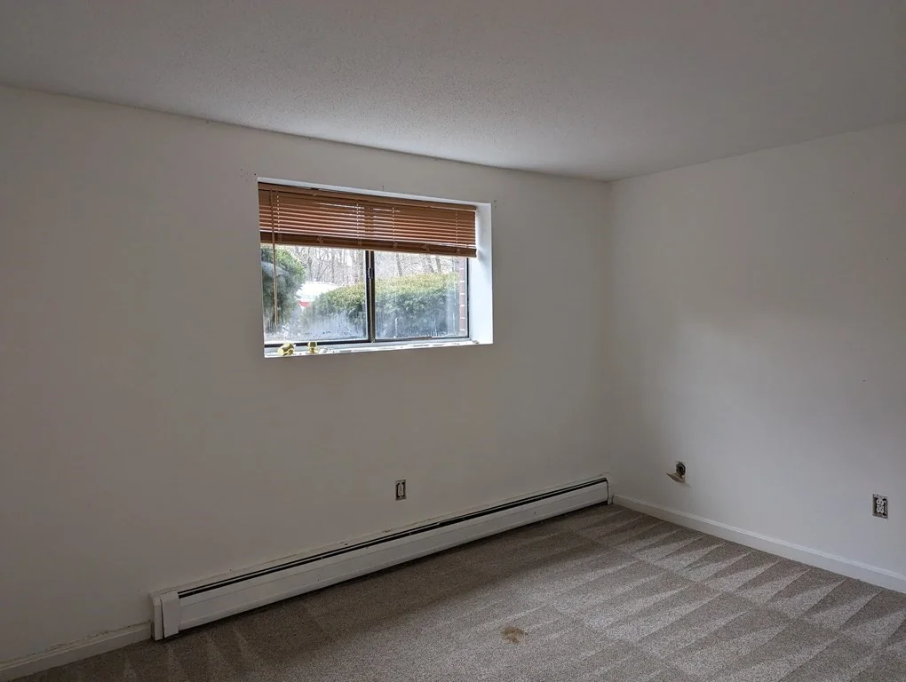 2 bed, 1 bath apartment for rent at 151 King St Unit 101C, Franklin — photo 7 of 9