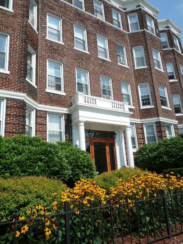 1 bed, 1 bath apartment for rent at 151 Park Dr Unit 11D, Fenway — photo 13 of 14