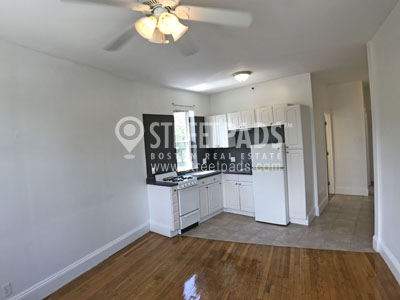 1 bed, 1 bath apartment for rent at 151 Park Dr Unit 21, Fenway — photo 2 of 22