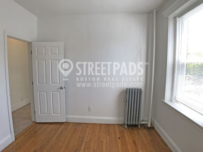 1 bed, 1 bath apartment for rent at 151 Park Dr Unit 21, Fenway — photo 12 of 22