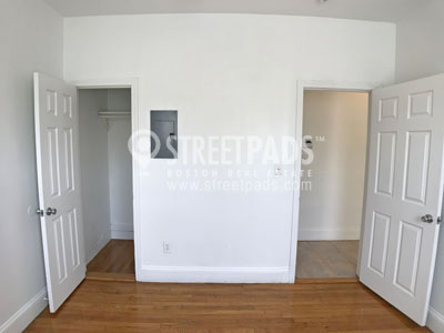 1 bed, 1 bath apartment for rent at 151 Park Dr Unit 21, Fenway — photo 11 of 22