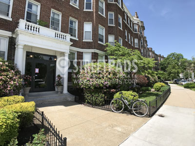 1 bed, 1 bath apartment for rent at 151 Park Dr Unit 4, Fenway — photo 2 of 8