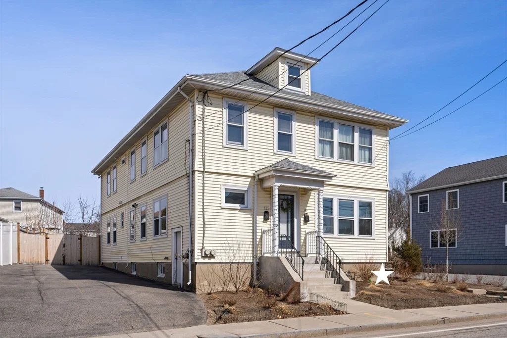 3 bed, 1 bath apartment for rent at 151 Pleasant Unit 151, Watertown — photo 24 of 24