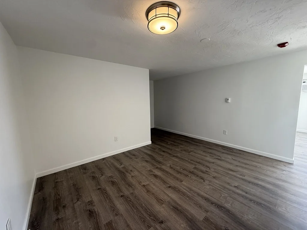 1 bed, 1 bath apartment for rent at 151 Providence Rd Unit H, Grafton — photo 11 of 29