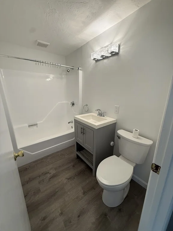 1 bed, 1 bath apartment for rent at 151 Providence Rd Unit H, Grafton — photo 8 of 29