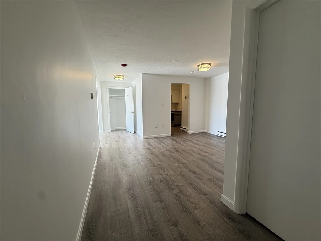 1 bed, 1 bath apartment for rent at 151 Providence Rd Unit H, Grafton — photo 7 of 29