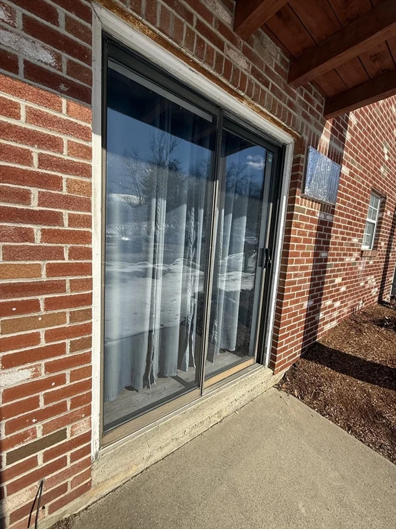 1 bed, 1 bath apartment for rent at 151 Providence Rd Unit H, Grafton — photo 4 of 29
